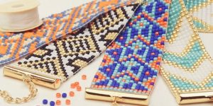 طرز استفاده از دستگاه منجوق بافی